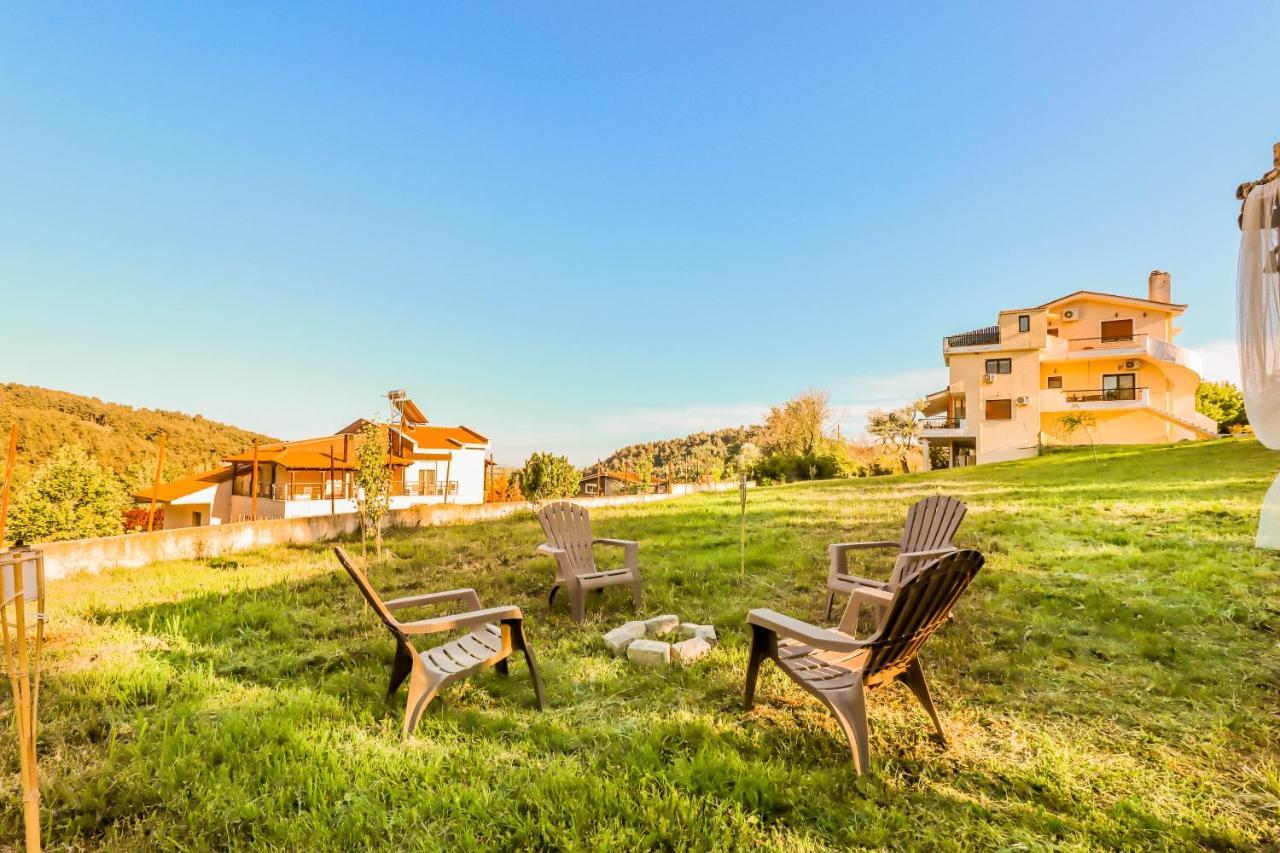 Studio Acropolis Serres Next To Center Exterior foto